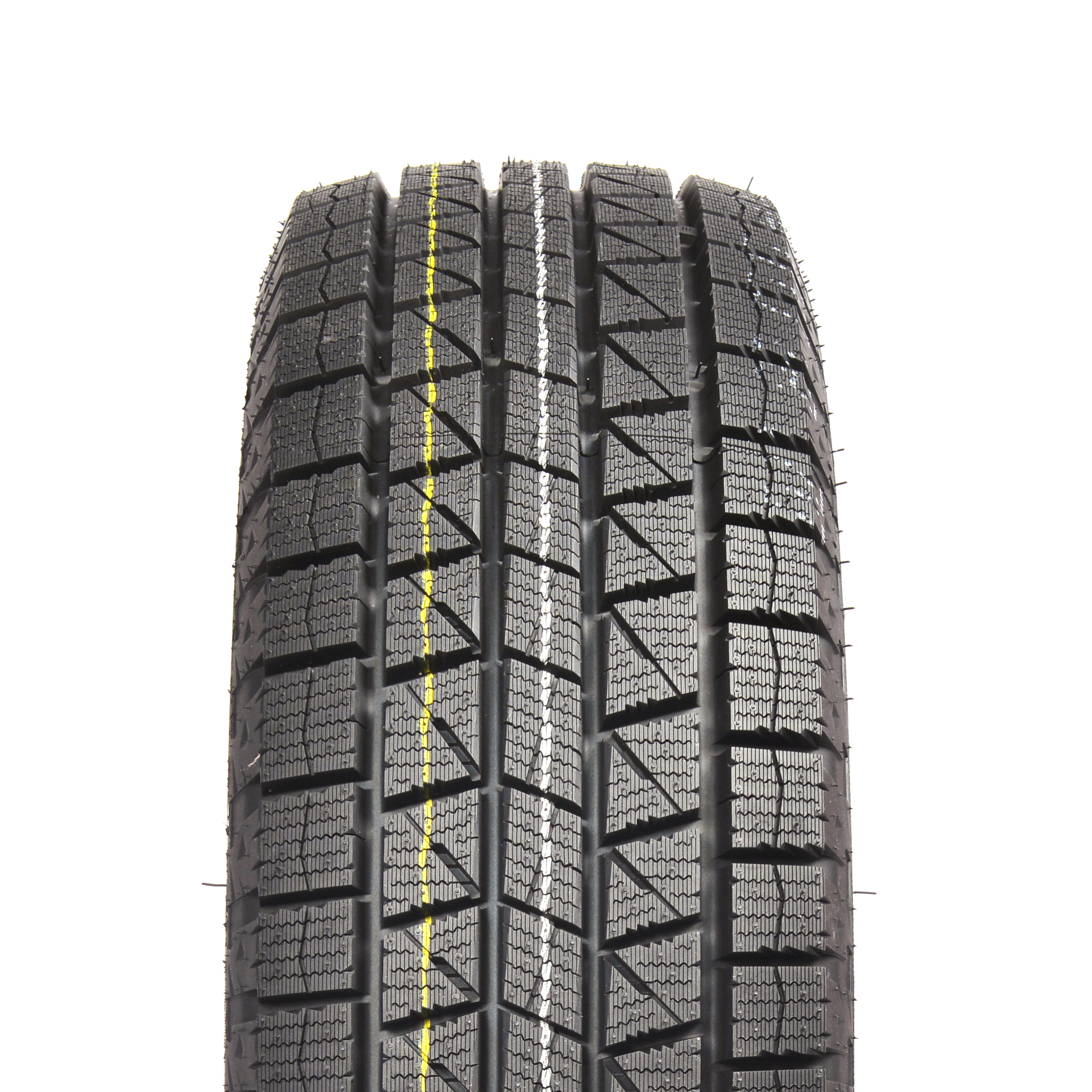 Aplus A506 215/65R16 98S